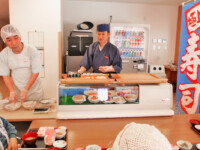 寿司バイキングも